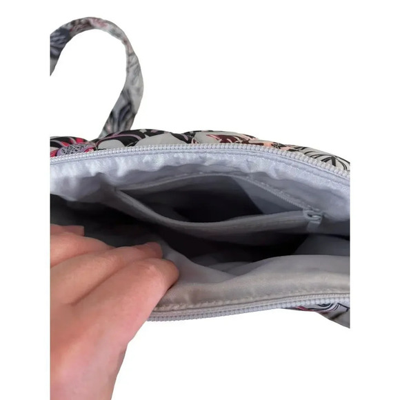 Vera Bradley Sun Washed Tropical Ultralight Quilted Crossbody Zip Pockets Adjust - Picture 14 of 16